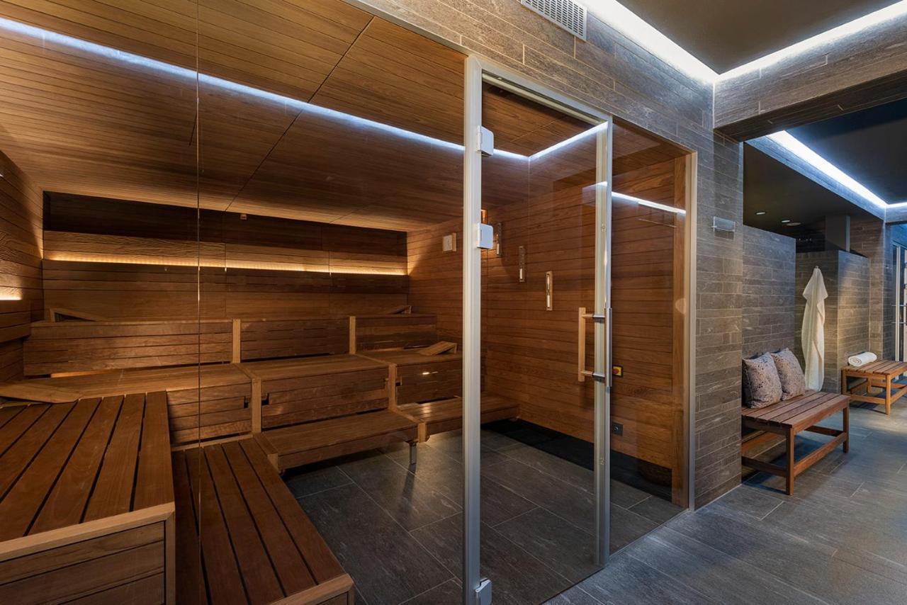 Loev - Vela Hotels Binz Bagian luar foto