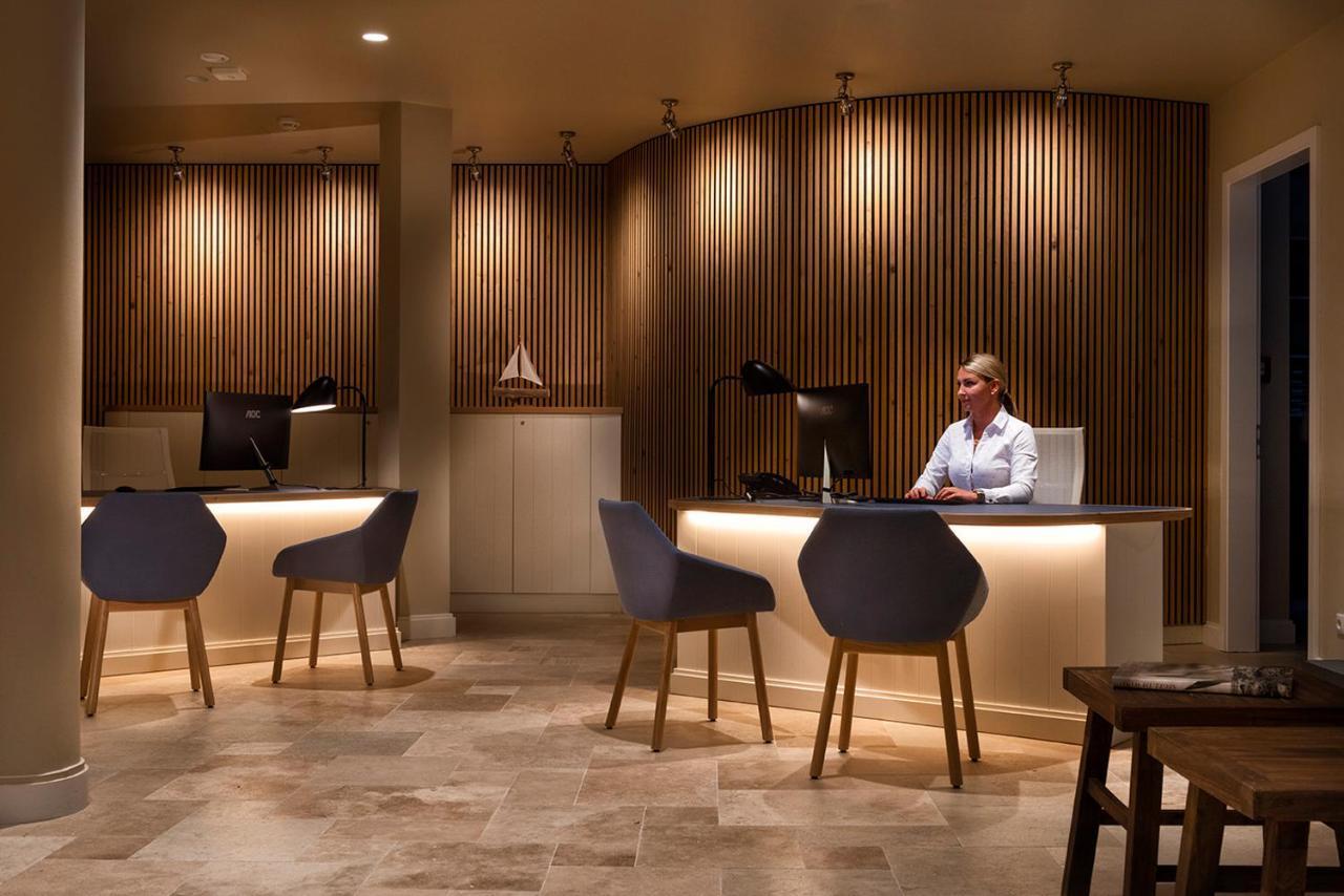 Loev - Vela Hotels Binz Bagian luar foto