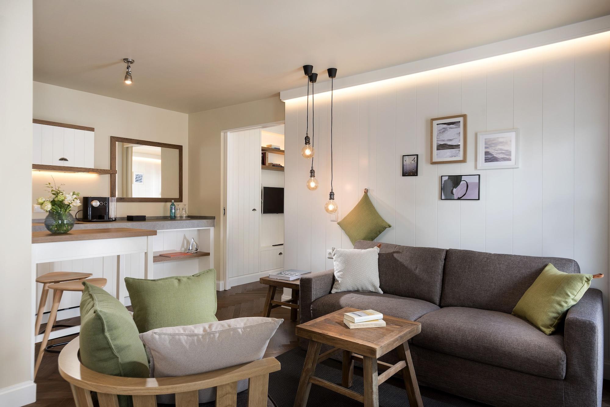 Loev - Vela Hotels Binz Bagian luar foto