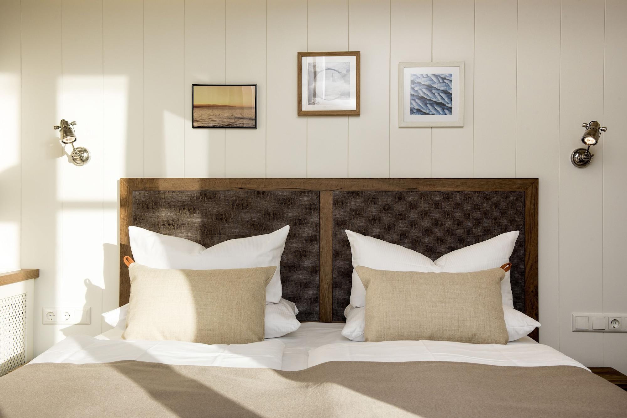 Loev - Vela Hotels Binz Bagian luar foto